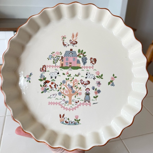 Jamestown China Other - Vintage Jamestown China Country Home 10" Pie Scalloped Farmhouse Plate EUC
